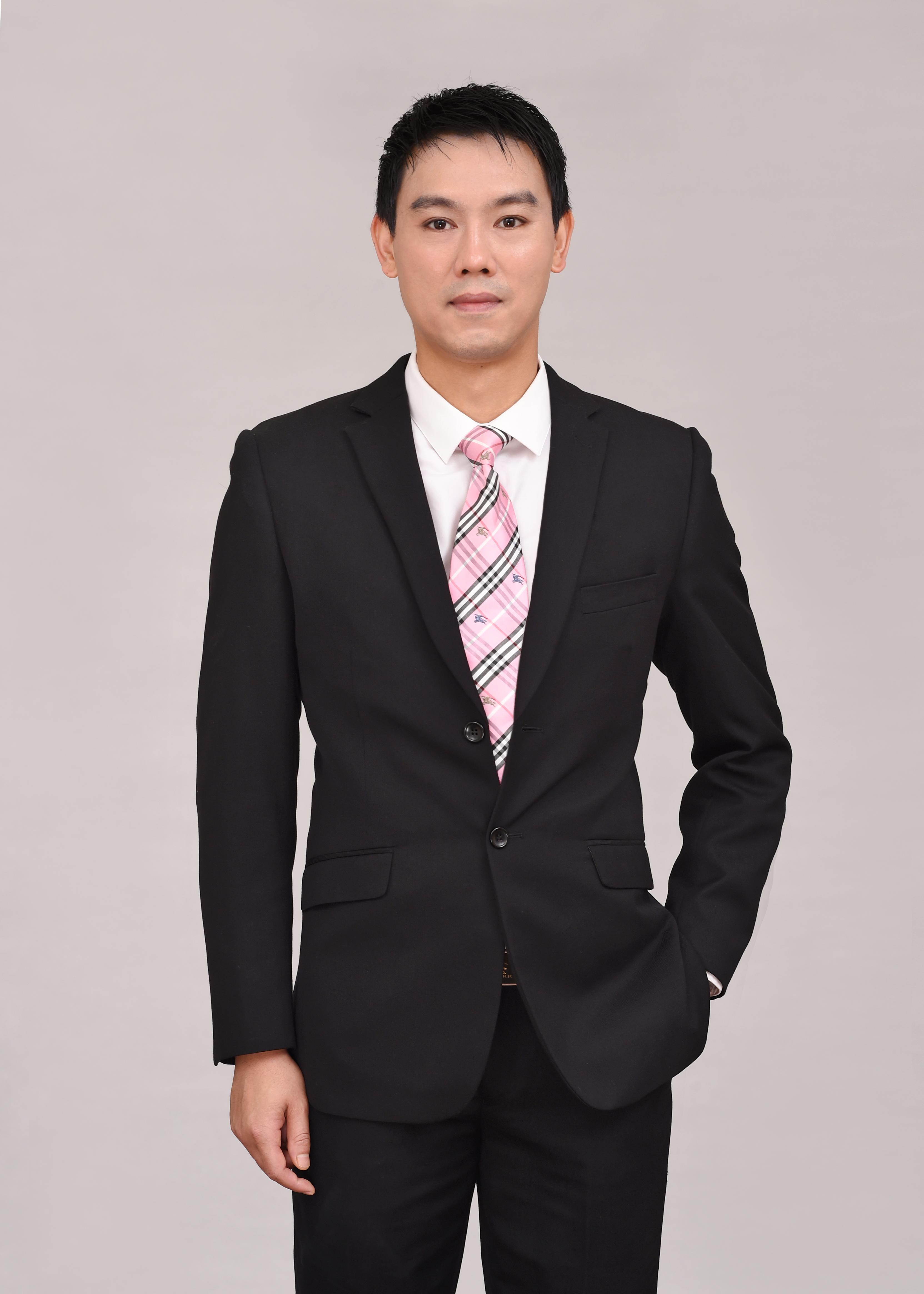 王成伟 创始人 & 执行董事